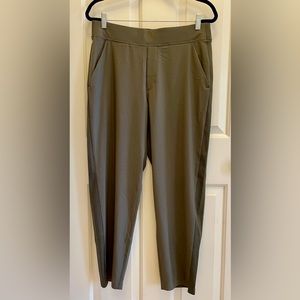 Athleta Brooklyn Ankle Pant Size 12, Mountain Olive